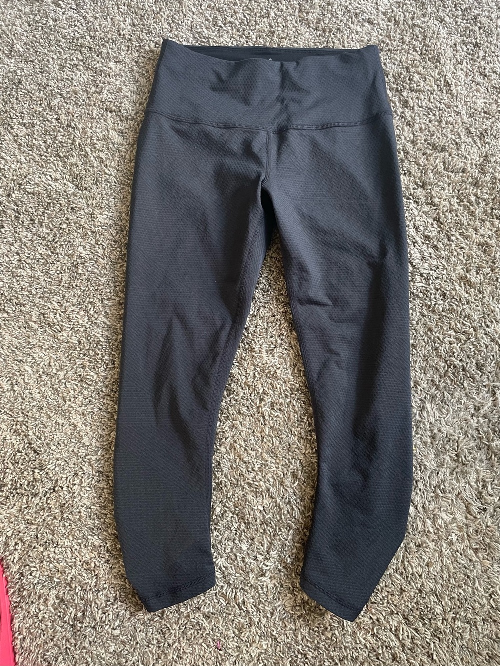 Prana Woman’s Performance Leggings Cropped SZ XS in gently used condition